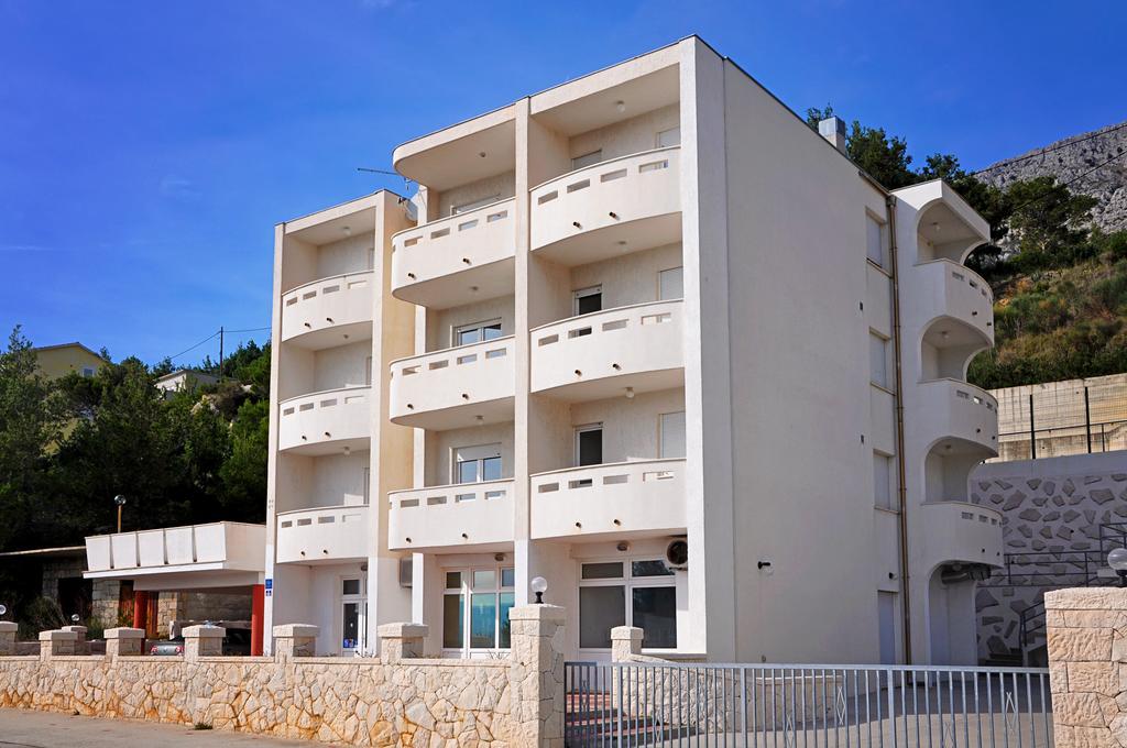 Sunrise Studio Apartments 3 ロクヴァ・ロゴズニツァ エクステリア 写真