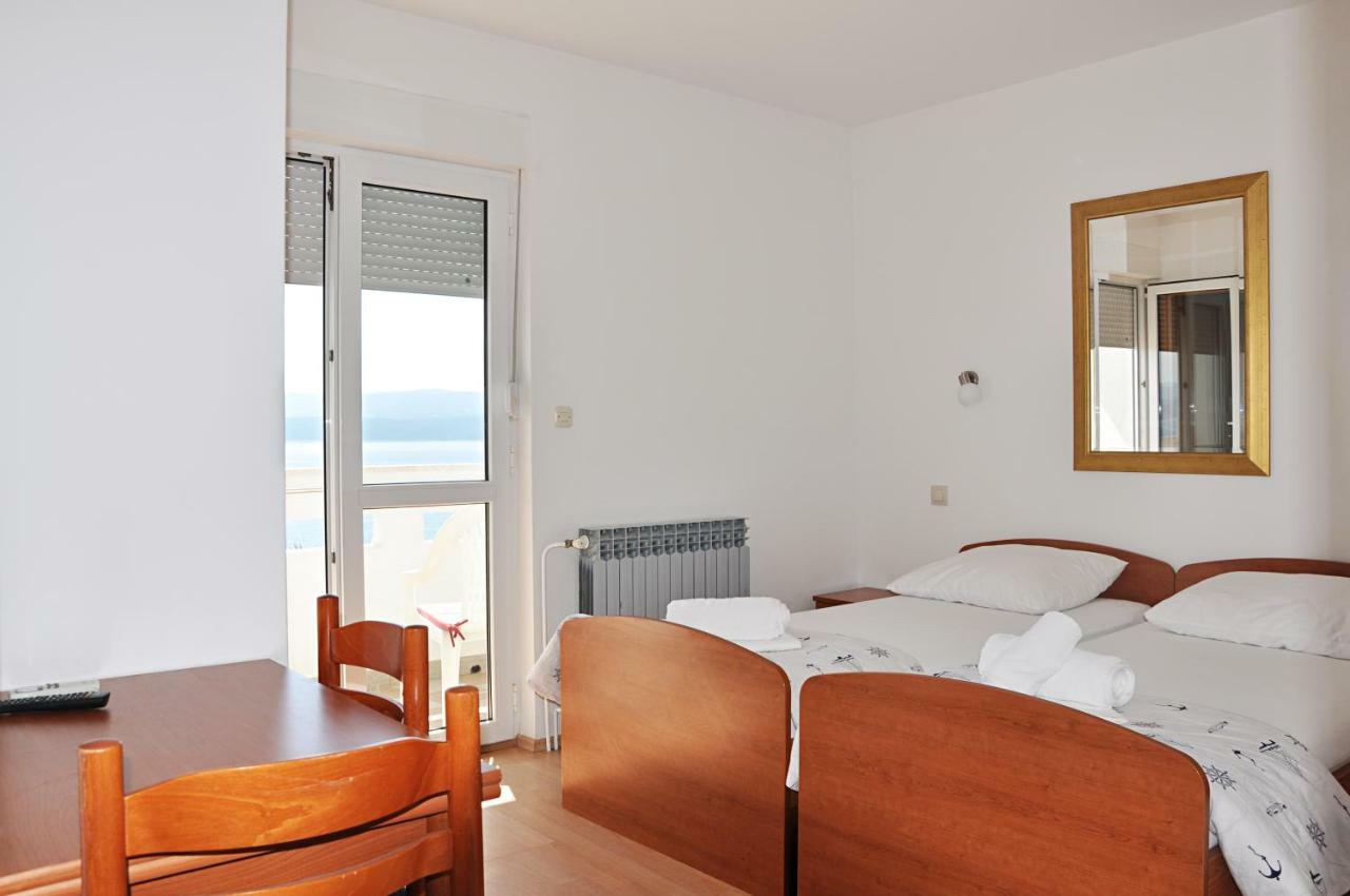 Sunrise Studio Apartments 3 ロクヴァ・ロゴズニツァ エクステリア 写真